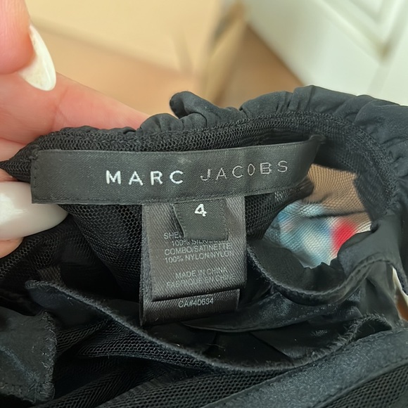 Marc Jacobs 100% Silk Short Sleeve Knee-Length Dress Size: S | US 4 - Picture 9 of 16